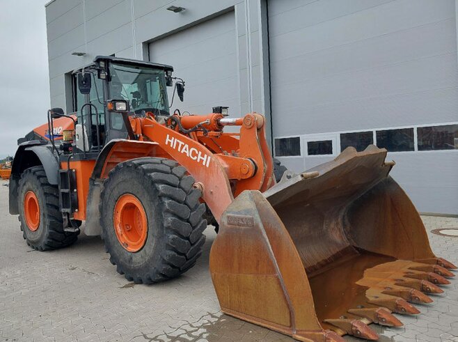 Hitachi ZW310-6