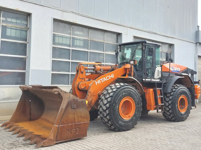 Hitachi ZW310-6
