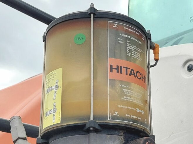 Hitachi ZW310-6