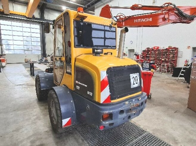 Eurotrac W13