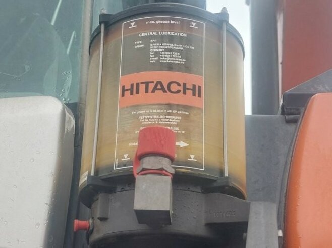 Hitachi ZW180-6