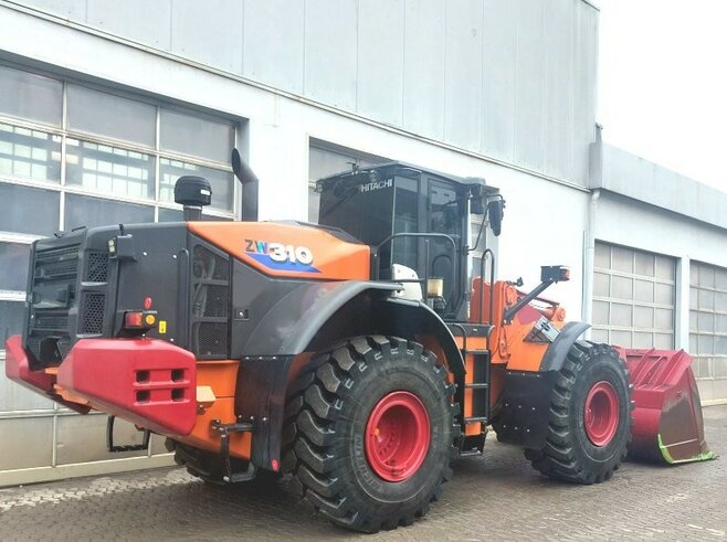 Hitachi ZW310-6