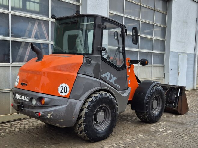 Mecalac AX850