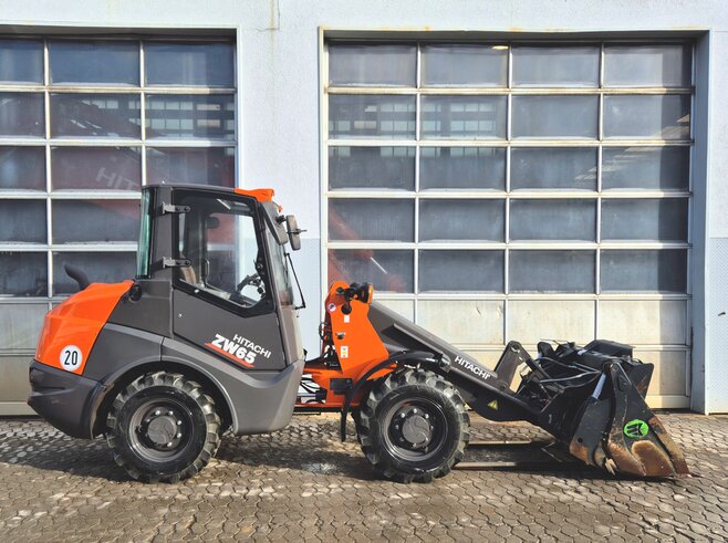 Hitachi ZW65-6