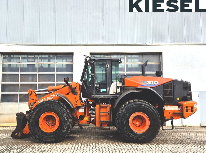 Hitachi ZW310-6