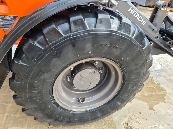 Hitachi ZW95-6 High Lift