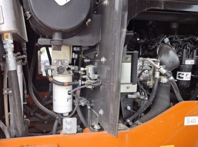 Hitachi ZW220-7