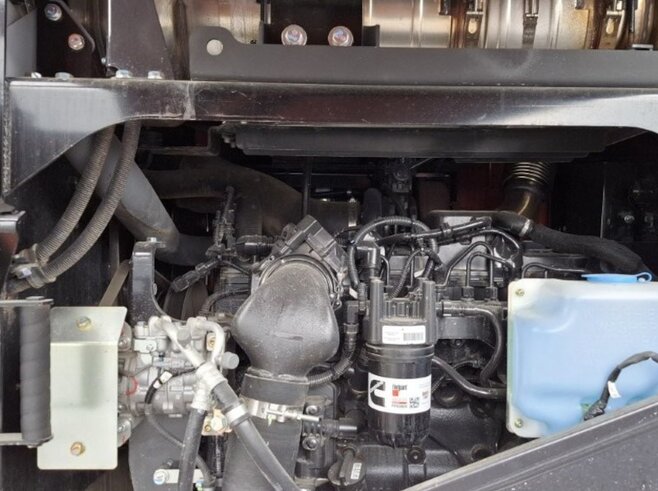 Hitachi ZW220-7