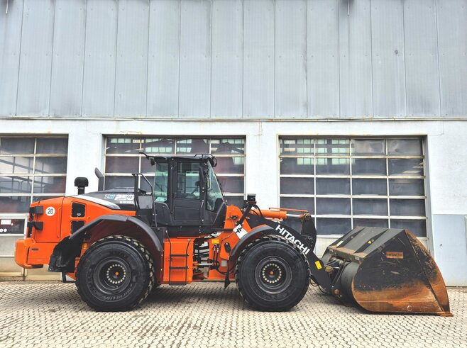 Hitachi ZW250-7 High Lift