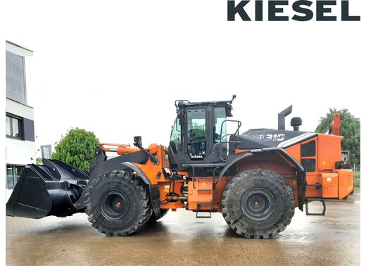 Hitachi ZW310-7