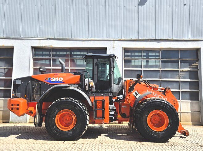 Hitachi ZW310-6