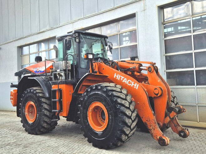 Hitachi ZW310-6