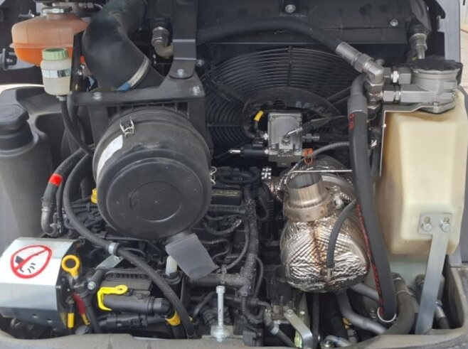 Hitachi ZW95-6