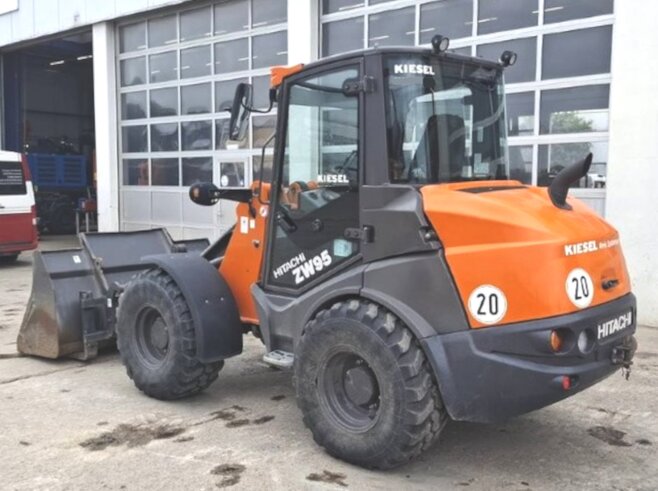 Hitachi ZW95-6