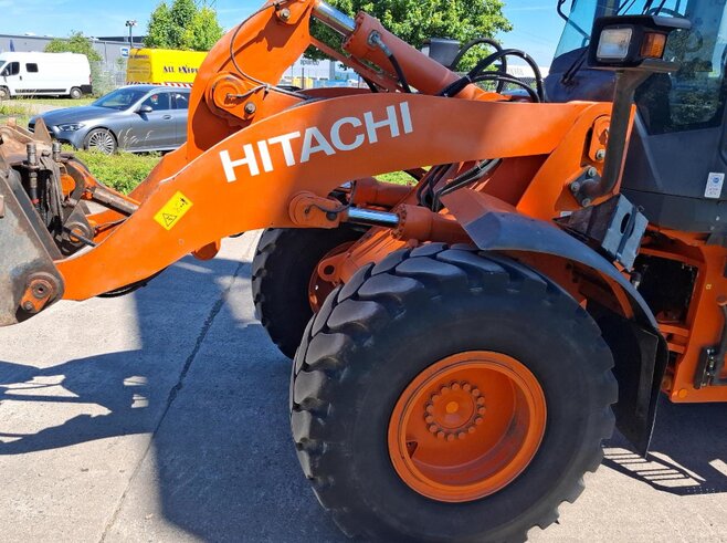 Hitachi ZW180-5