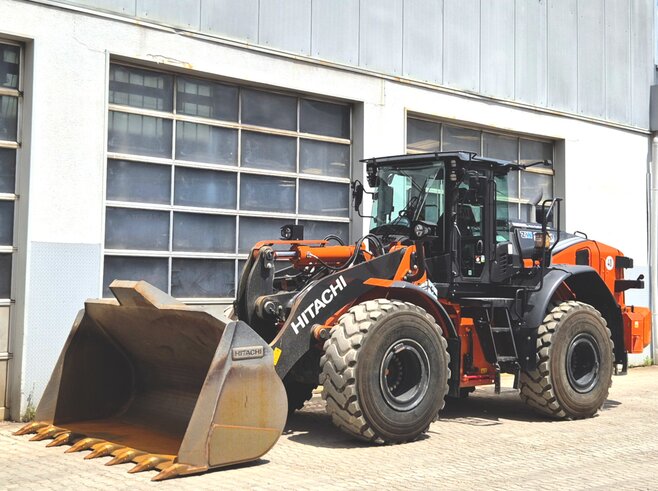 Hitachi ZW250-7