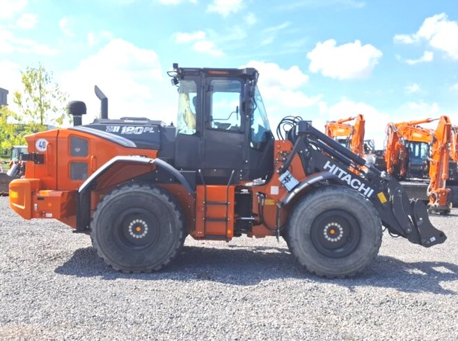 Hitachi ZW180-7