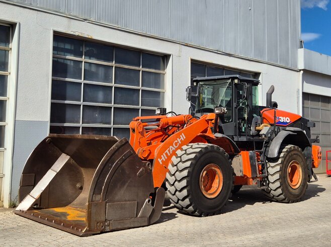 Hitachi ZW310-6