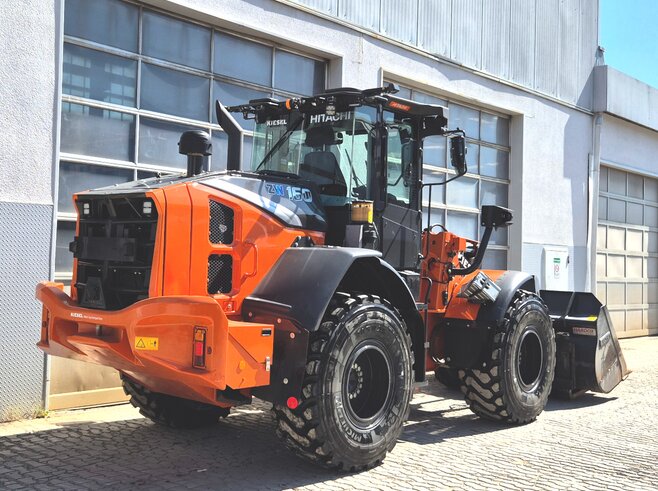 Hitachi ZW160-7