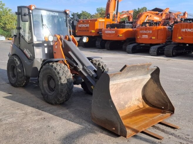 Hitachi ZW95-6