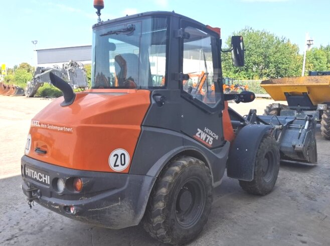 Hitachi ZW75-6