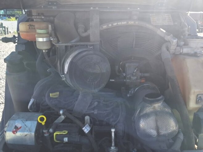 Hitachi ZW75-6