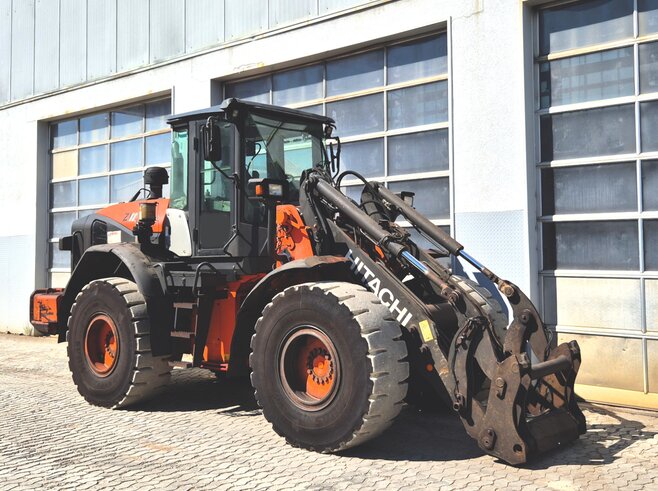 Hitachi ZW180-5 PL