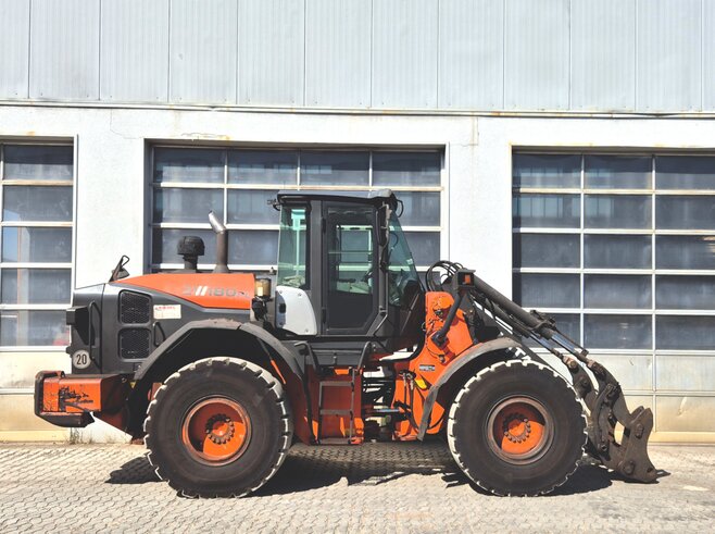 Hitachi ZW180-5 PL