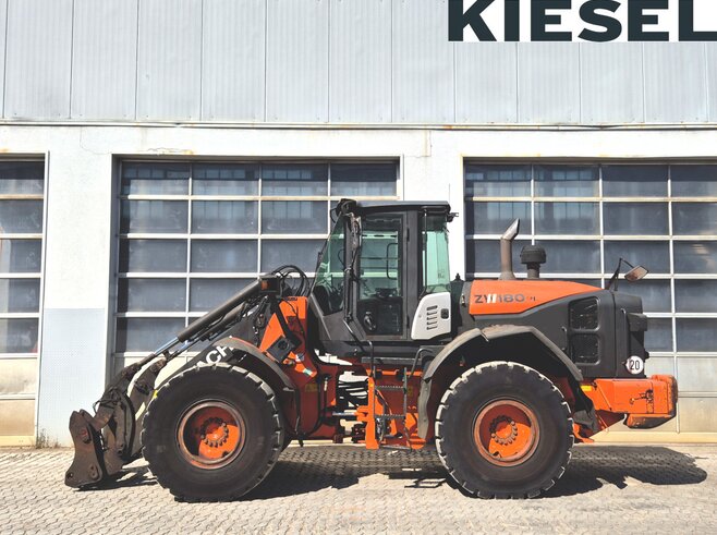 Hitachi ZW180-5 PL