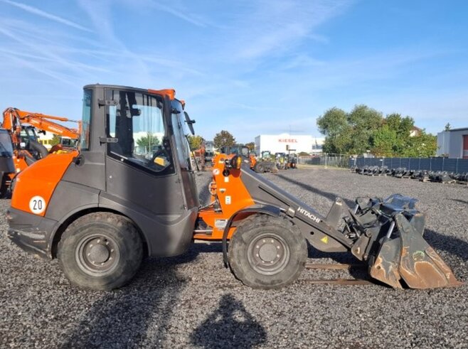 Hitachi ZW75-6