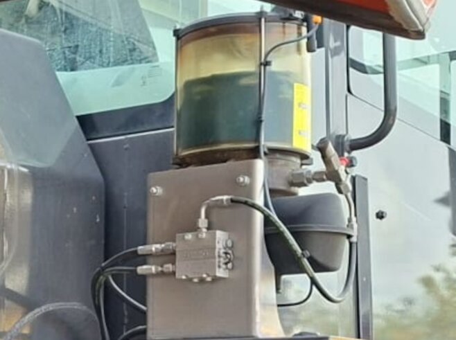 Hitachi ZW180-7