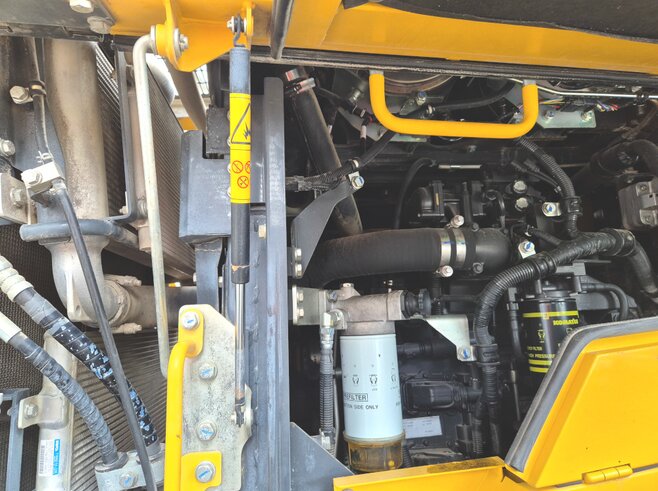 Komatsu WA380-8