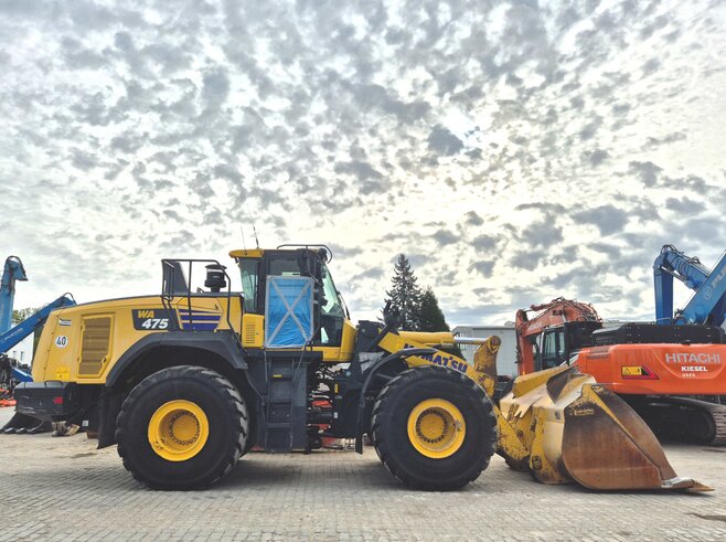 Komatsu WA475-10