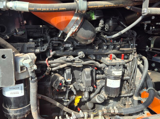 Hitachi ZW330-6