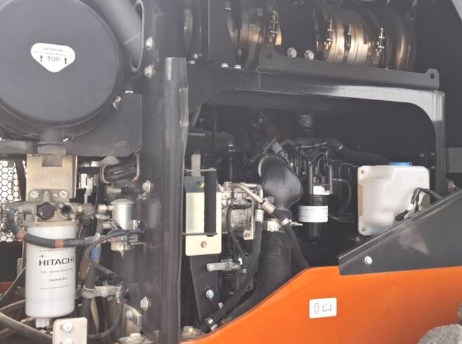 Hitachi ZW220-7