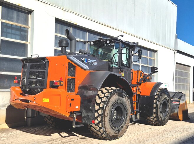 Hitachi ZW310-7
