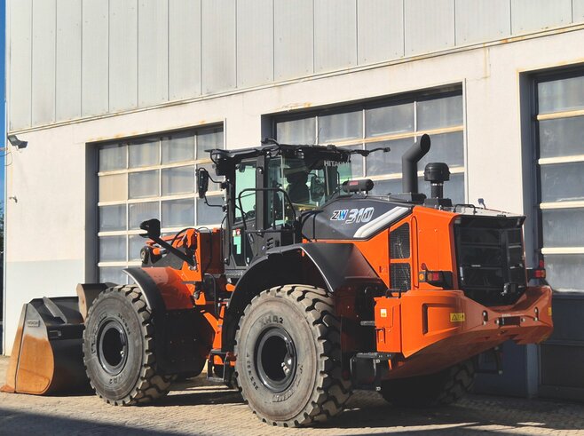 Hitachi ZW310-7