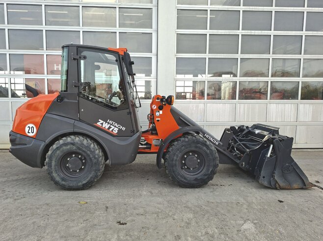 Hitachi ZW75-6