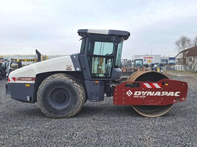 Dynapac CA2500D