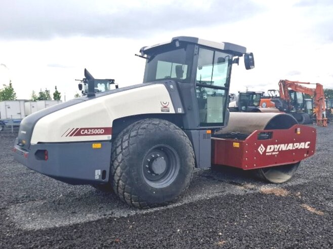 Dynapac CA2500D