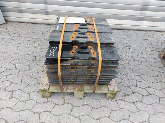 Hitachi Bodenplatten 600mm Dreisteg