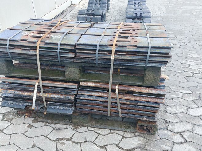 Hitachi Bodenplatten 600mm Dreisteg