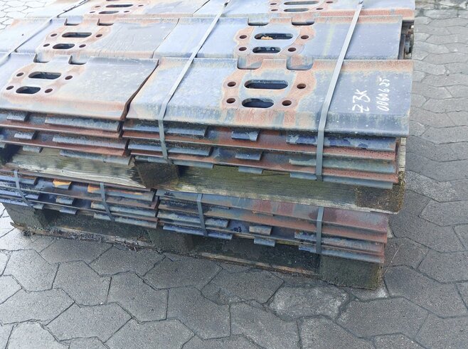 Hitachi Bodenplatten 600mm Dreisteg