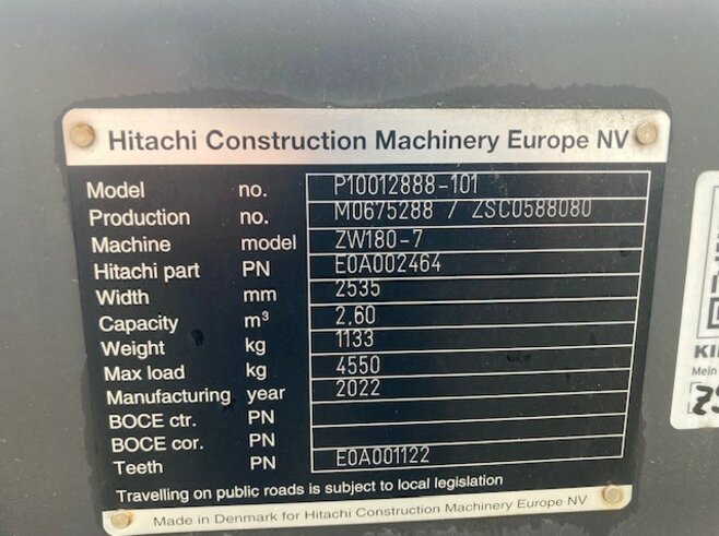 Hitachi Erdbauschaufel HD 2535mm