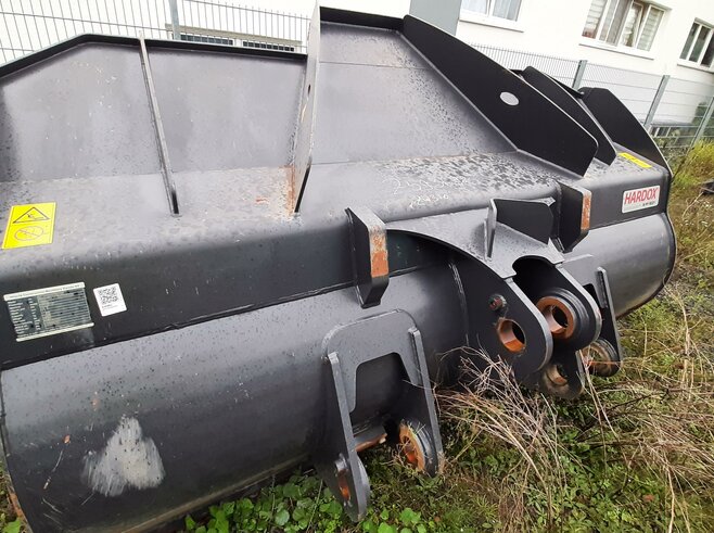 Hitachi Erdbauschaufel 2980mm