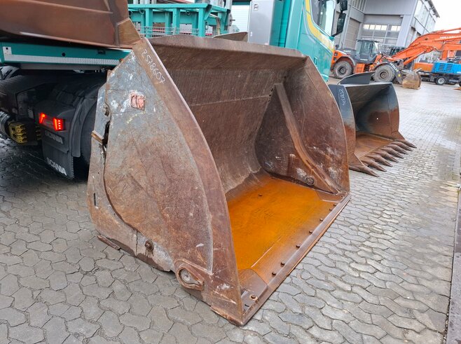 LRT Hochkippschaufel 3500mm