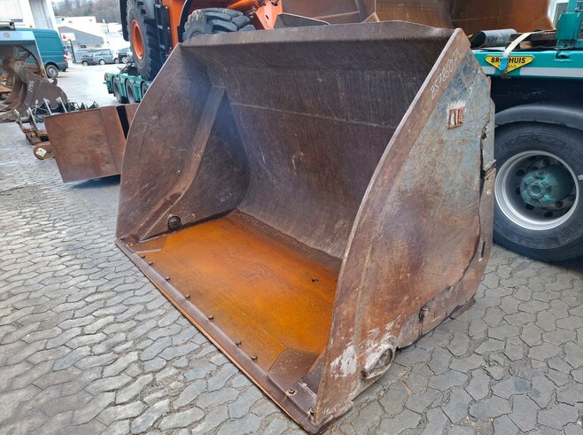 LRT Hochkippschaufel 3500mm