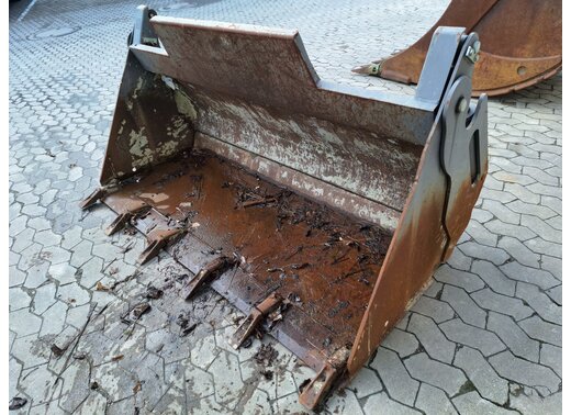 Mecalac Mehrzweckschaufel 4in1