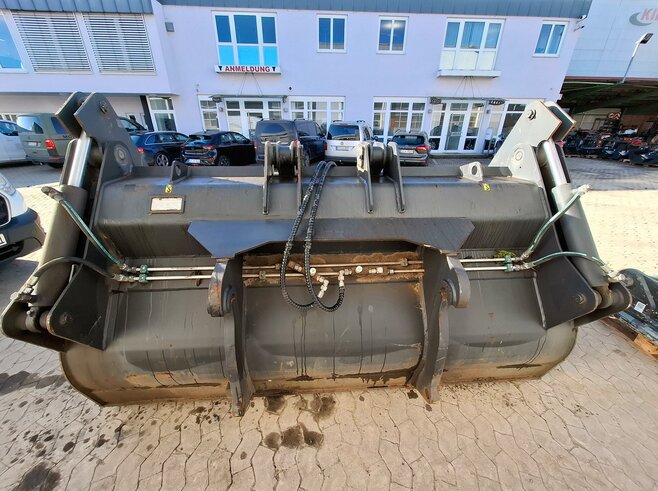 LRT Niederhalterschaufel 2750mm