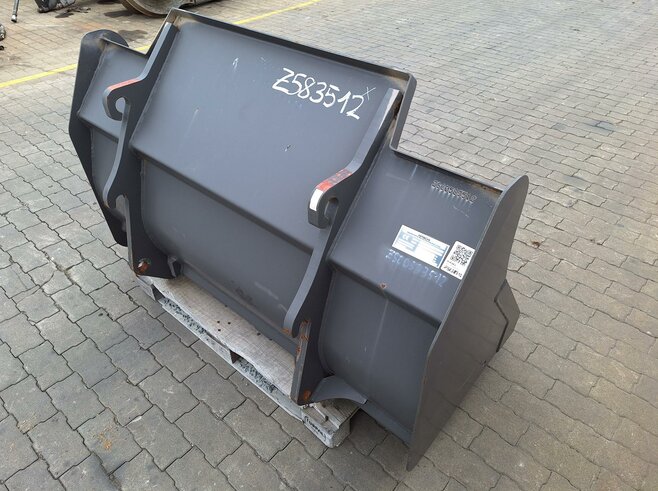 Hitachi Erdbauschaufel 1600mm